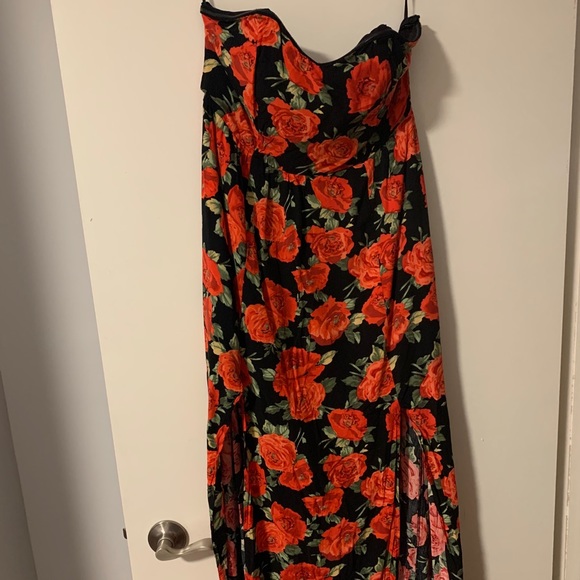 Forever 21 maxi dress - Picture 2 of 5